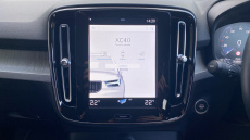 Volvo Xc40 2.0 B4P Inscription 5dr AWD Auto Petrol Estate